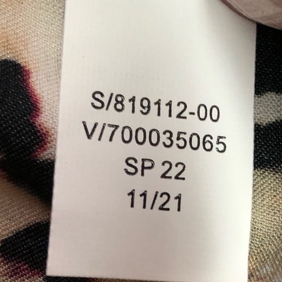 Banana Republic animal print brown tan cream sleeveless satin v-neck blouse S - Picture 9 of 9